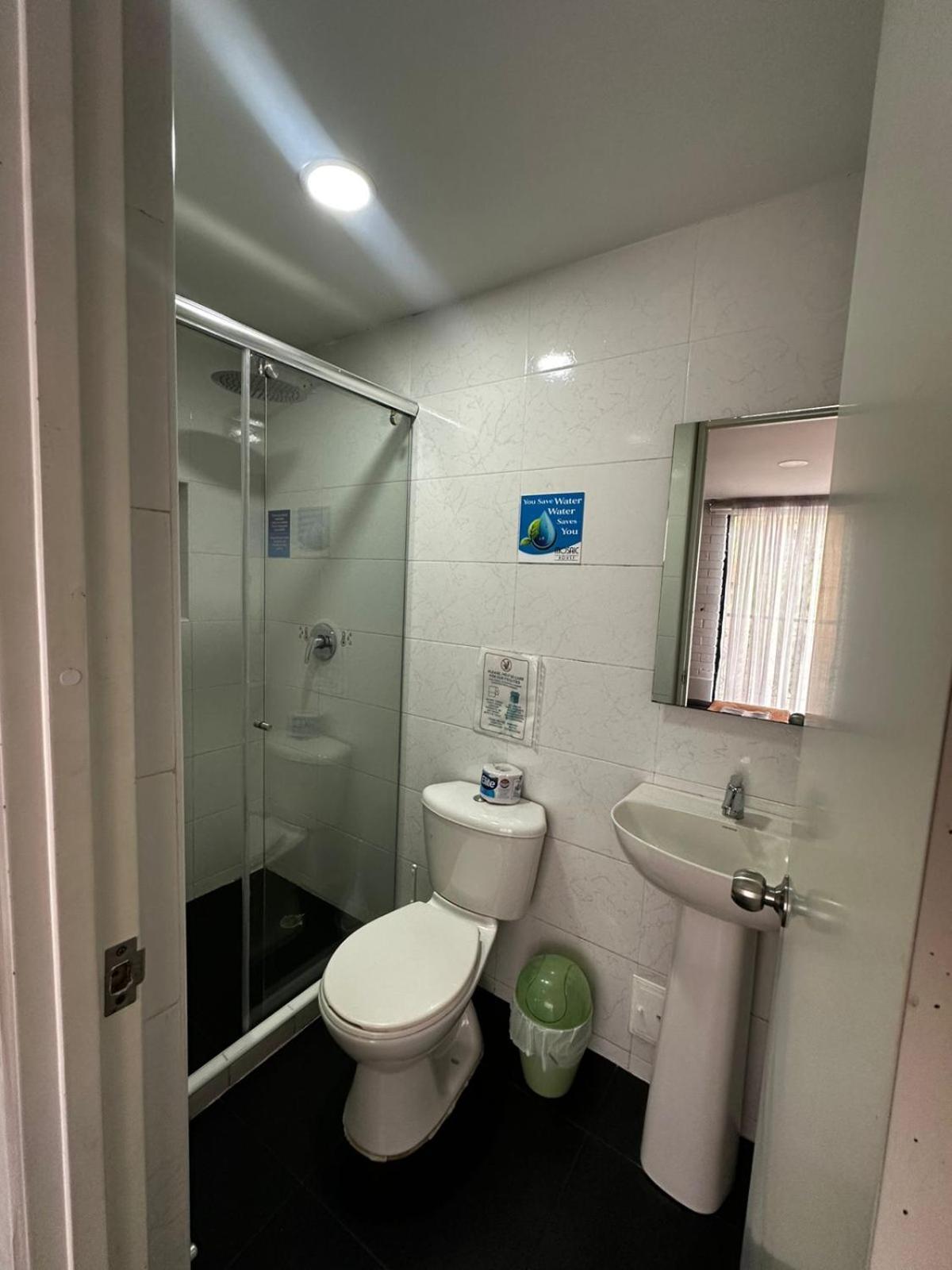 Mosaic House Hotel *