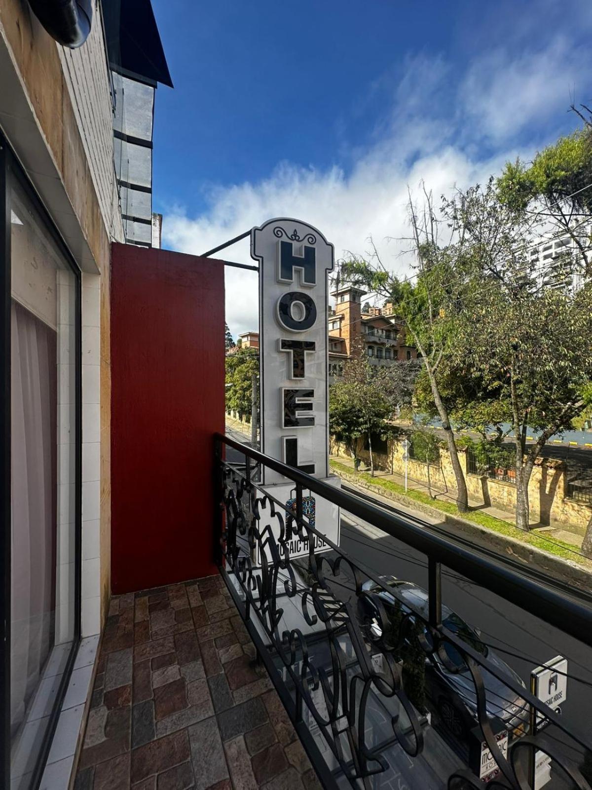 Mosaic House Hotel